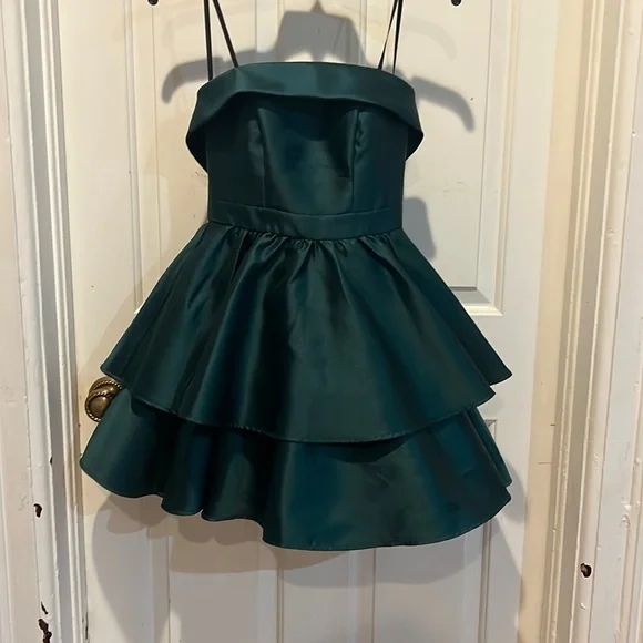 b darlin green prom dress A-Line Long Satin Dark Green Prom Dress with Split PSK406 US6 / Custom Color main image 1